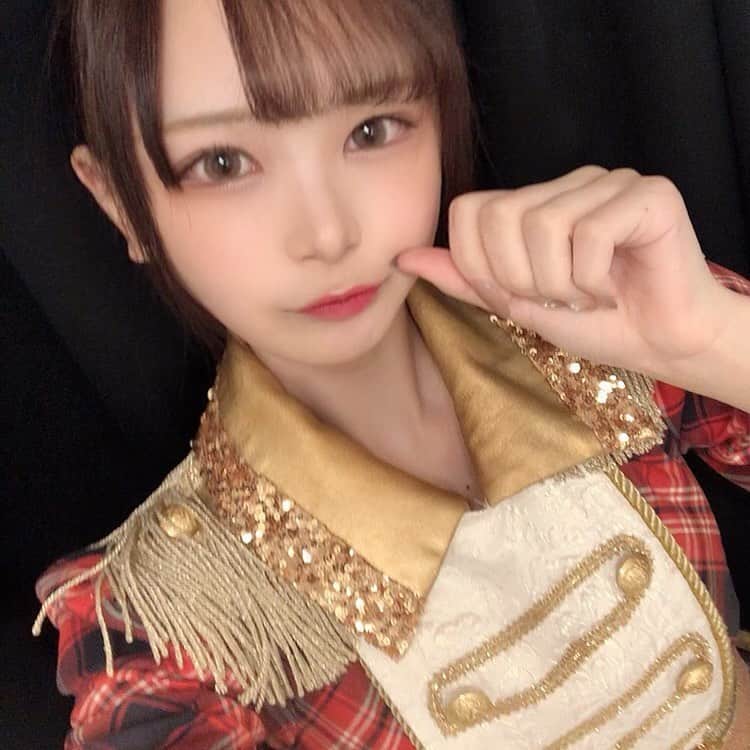 のインスタグラム：「ｓ公演でした。ｲﾝｽﾀで衣装の写真あげたことないなって思った。  #アイドル #重ねた足跡 #ポニーテール」