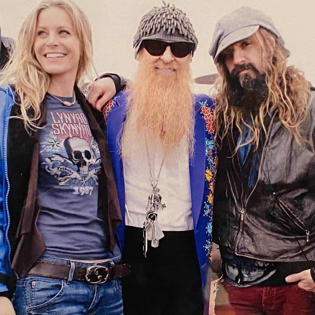 ロブ・ゾンビのインスタグラム：「2010- on the set of CSI: Miami episode I directed with @sherimoonzombieofficial and @billyfgibbons. A groovy trio to be sure. The episode was entitled LA. Other guest stars in that episode include @malcolm_mcdowell , @michaelmadsenofficial and @jeffdanielphillips . Also a cameo from the Zombie band rocking Virgin Witch. #csimiami #robzombie #sherimoonzombie #billygibbons #zztop」
