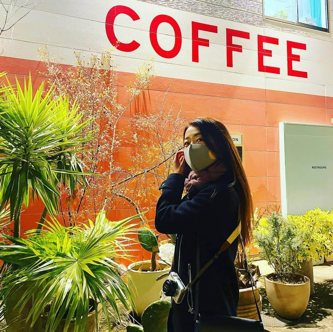 木谷有里さんのインスタグラム写真 - (木谷有里Instagram)「行きたかったカフェ☕️♥ 念願叶いました♪♪♪  #リトルダーリンコーヒーロースターズ  #tokyo #cafe #littedarlingcoffeeroasters」12月14日 15時05分 - kitani_yuri