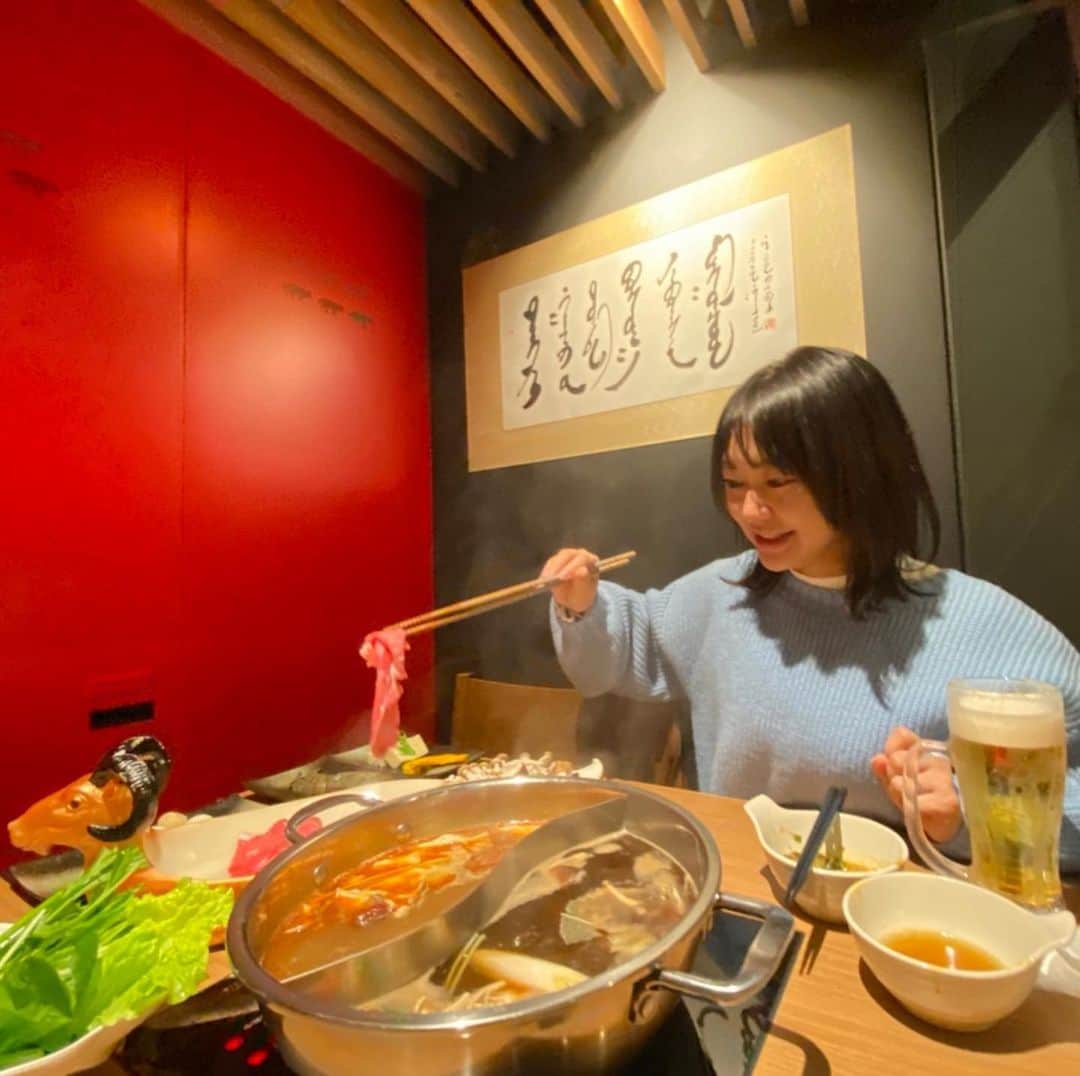 深瀬智聖のインスタグラム：「いつかの、、🙄🍲🥘 モンゴル薬膳鍋🫕🇲🇳 最高です🥰😌 麻辣スープ辛すぎた🥵笑 急に寒くなったから鍋が恋しいねぇ、、しかしまた外出しづらくなっちゃった💦  #モンゴル薬膳鍋 #鍋 #麻辣スープ #ラム肉 #福岡　#福岡赤坂」