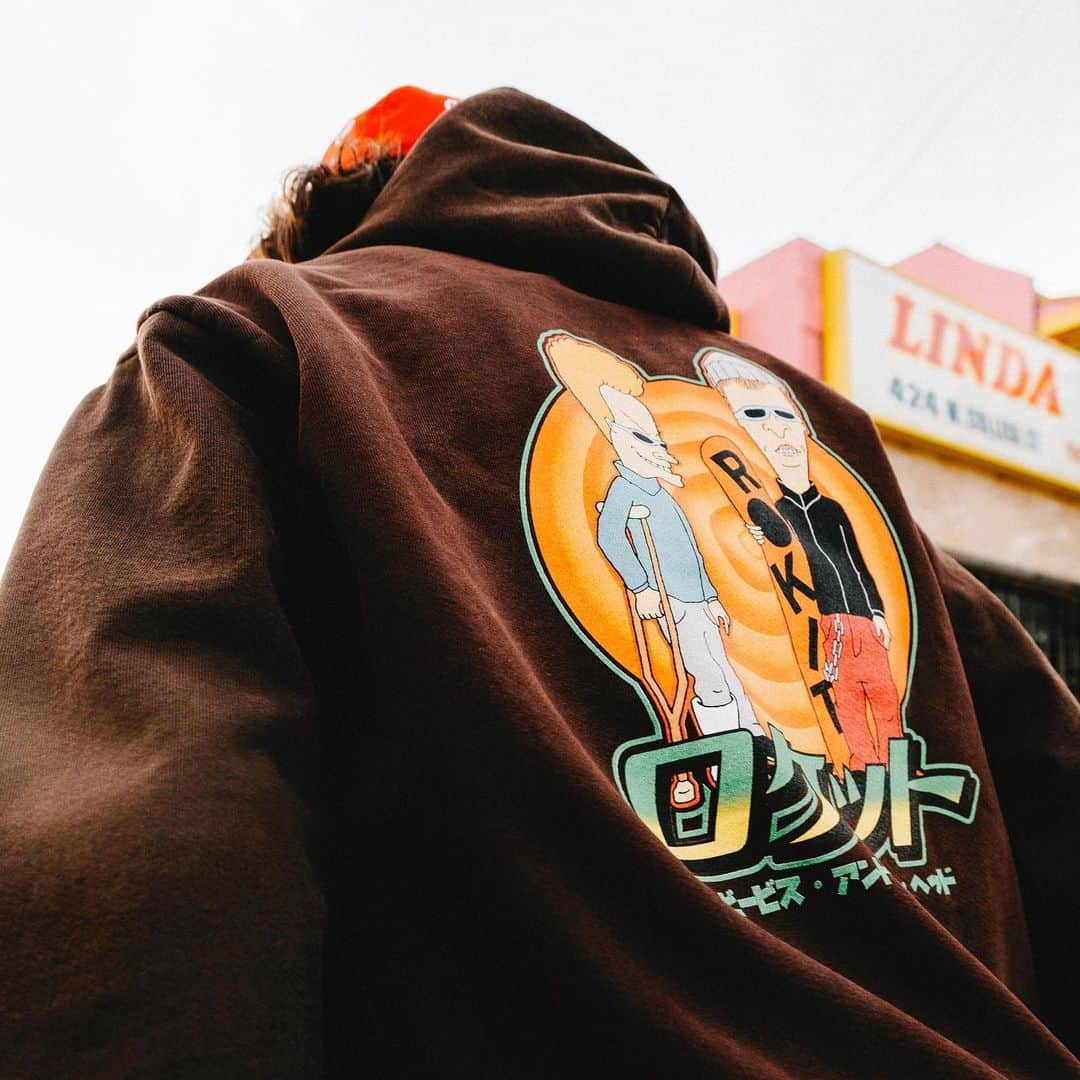HYPEBEASTさんのインスタグラム写真 - (HYPEBEASTInstagram)「@hypebeaststyle: @rokit.one and cartoon series ‘Beavis and Butt-Head’ have served up a new apparel collaboration that chains together nostalgic 90s skate era elements with streetwear fashion. The set includes graphic-heavy items such as a duo of hooded sweatshirts, a long-sleeve t-shirt, a trucker hat, a basketball jersey, and a pair of fleece sweatpants. Pick up your favorite piece now from ROKIT’s website.⁠⠀ Photo: ROKIT」12月14日 16時11分 - hypebeast