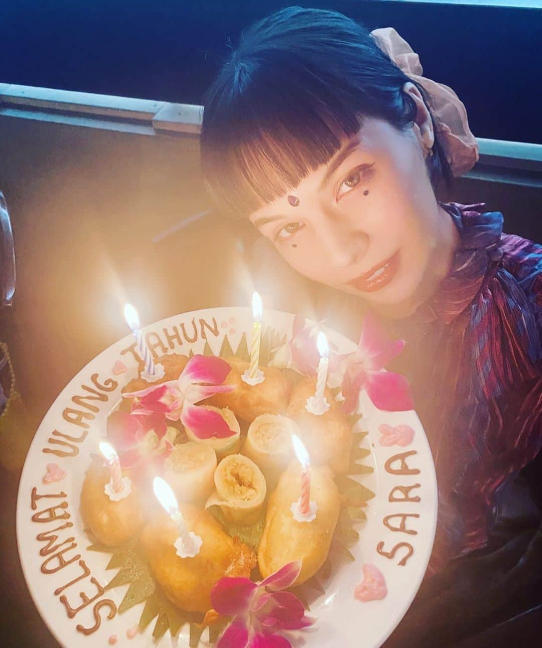 紗羅マリーさんのインスタグラム写真 - (紗羅マリーInstagram)「お誕生日でした🎂 やっぱり、おめでとうって言ってもらえるのは嬉しいね🥰」12月14日 16時48分 - saramary12