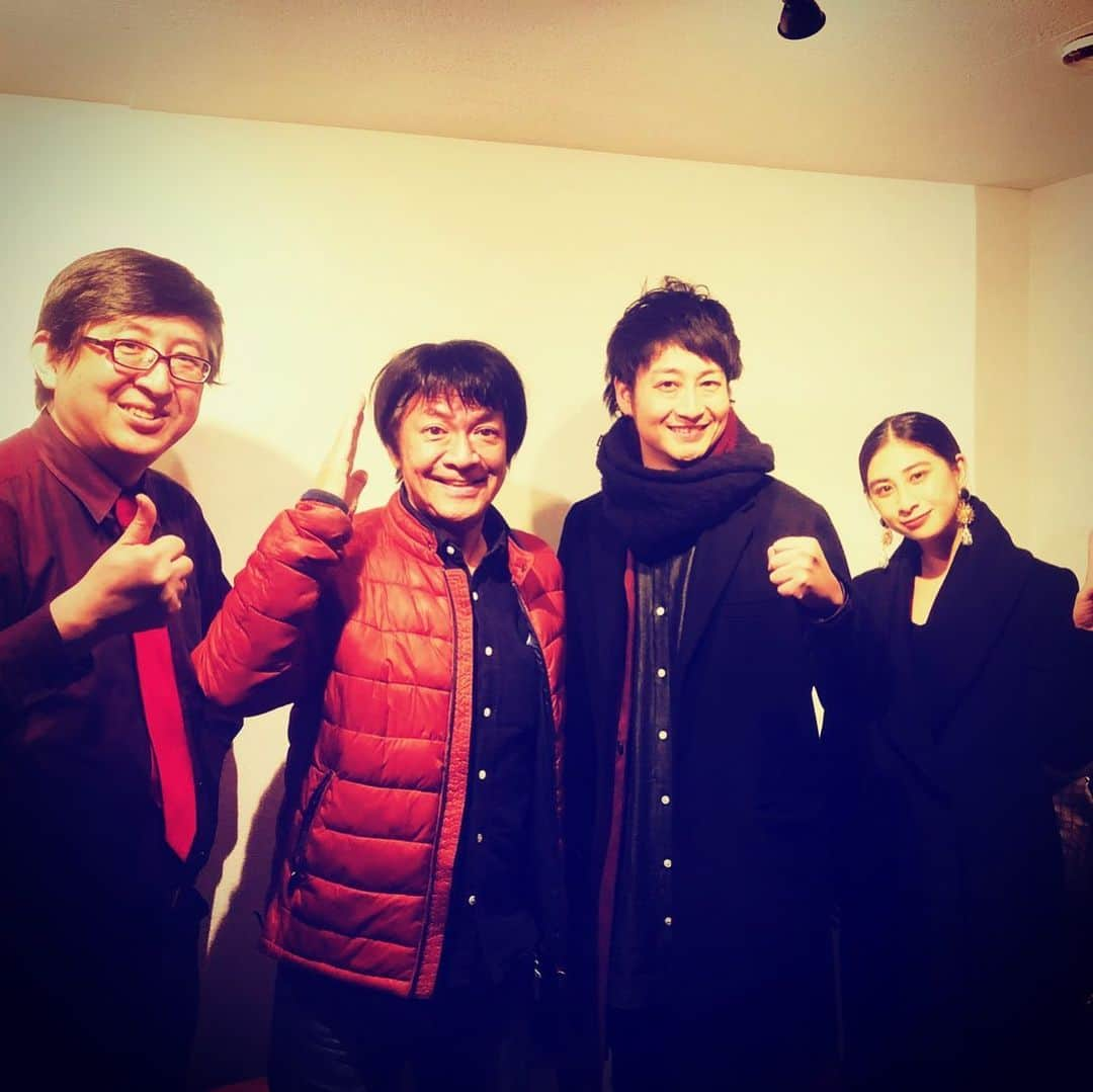 河崎実さんのインスタグラム写真 - (河崎実Instagram)「昨日は電エースハウスパトロン上映会。元映画館という昭和なとこで爆笑！  #南翔太　#関谷真由　#加藤礼次朗　#河崎南　#電エース　#電エースハウス」12月14日 17時32分 - kawasakiminoru