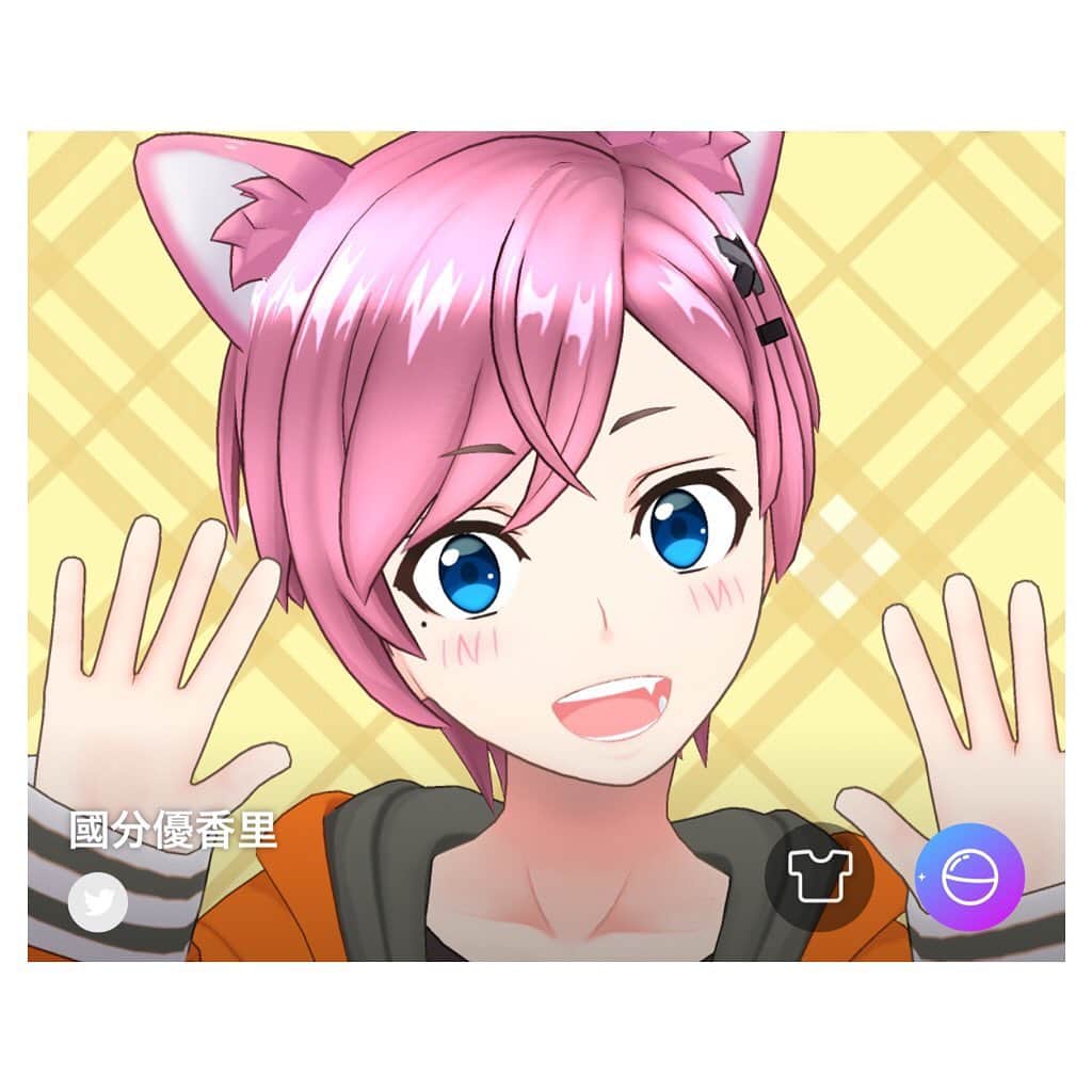 國分優香里のインスタグラム：「✩ 【お知らせ】  アプリ「REALITY」から、生配信をさせて頂くことになりました😁  今年は特に… イベント等で皆様にお会い出来る機会もなく…  バーチャルの世界でコミュニケーションが取れたら嬉しいなと思い！ 張り切っております…！！💪💨（これが時代か…😇笑）  是非、フォローよろしくお願いします✨  そして、年末も近く忙しい時期ではあると思いますが… 一緒にまったりお話し出来たら幸せです❤️  近日中に初配信をしますので、時間が決まりましたらまたお伝えしますね🎙✨  ↓アプリ「REALITY」國分優香里のページ↓ https://reality.app/profile/816f8e92?adj_t=8ogcewh_z9yhix5  🙇‍♀️  【追記】  不定期での配信になります！🎙  視聴する為にはアカウントが必要になりますので、興味を持って下さった方、聞いてやっても良いぞ😎という方はアカウントを作って頂いておくとすんなり入れるかと思います🙏  過去の配信は残らない為、本当にリアルタイム！です⏰💨 初配信は明日の夕方以降になる予定です。 お手数をお掛けしますが、ご準備よろしくお願いします🥺  #リアリティ　#アプリ　#バーチャル　#バーチャルの世界へようこそ　#やっと皆様とコミュニケーションが取れる　#喜び　#自分の家だと思って　#ゆっくりして行って下さい」