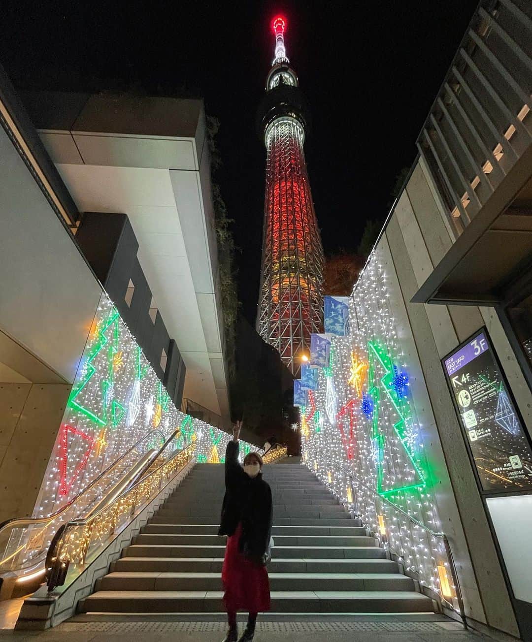 narumiさんのインスタグラム写真 - (narumiInstagram)「ㅤㅤㅤㅤㅤㅤㅤㅤㅤㅤㅤㅤㅤ ㅤㅤㅤㅤㅤㅤㅤㅤㅤㅤㅤㅤㅤ 初スカイツリーでした iPhone12の広角、身長2倍に見える🦒」12月14日 17時45分 - narumi_hoshi__
