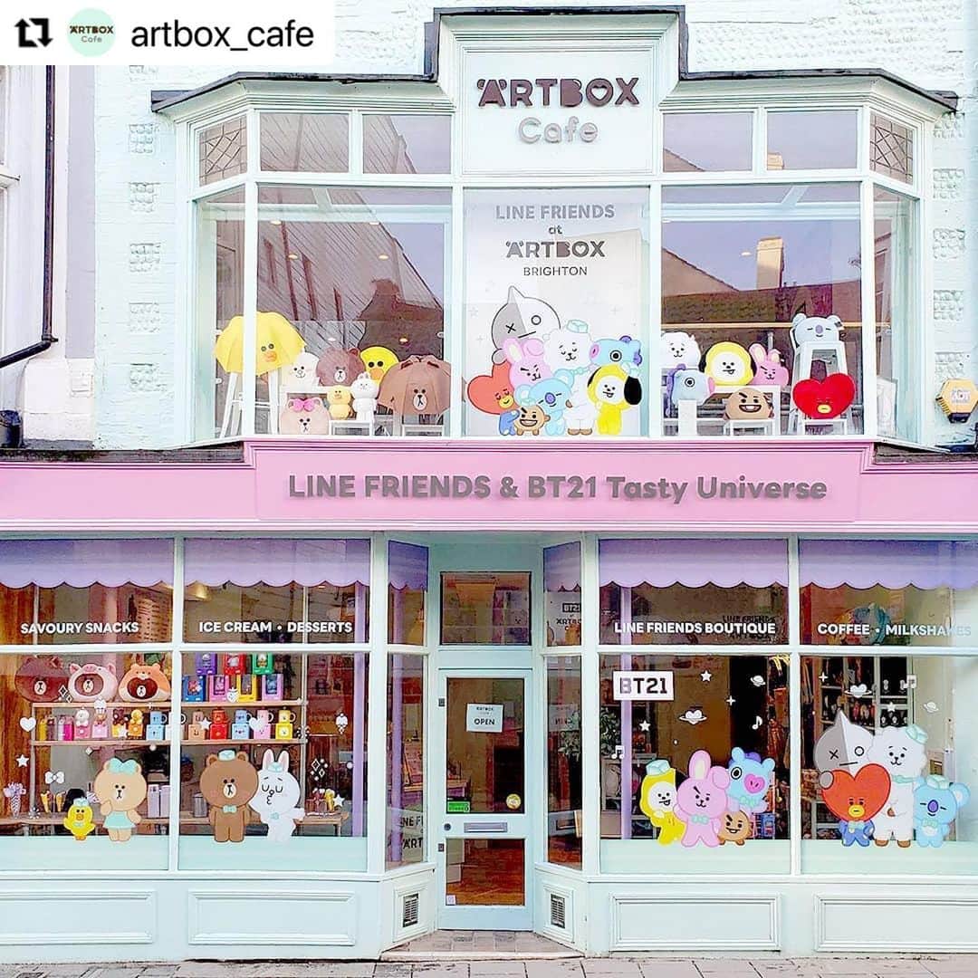 BT21 Stars of tomorrow, UNIVERSTAR!さんのインスタグラム写真 - (BT21 Stars of tomorrow, UNIVERSTAR!Instagram)「We’re thrilled to introduce LINE FRIENDS & BT21 Tasty Universe – open today at ARTBOX Cafe! 🥳💖🙌  Come and enjoy fantastic themed food at Europe’s first BT21 cafe here in Brighton, with a BROWN & FRIENDS take out counter and a boutique filled with exclusive goodies and hard-to-find items from South Korea 🤩🎉  Head to the link in our bio to find out more info and book your table. We’re looking forward to welcoming you to this cute, colourful and friend-filled Universe! 🥰💕  #artboxcafe #linefriendsatartboxcafe #brightoncafe #brightonuk #tastyuniverse #LINEFRIENDS #BT21」12月14日 18時11分 - bt21_official