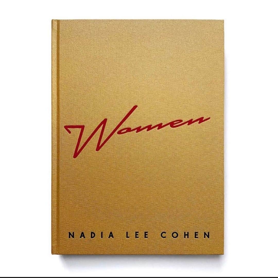 ジョージア・メイ・ジャガーさんのインスタグラム写真 - (ジョージア・メイ・ジャガーInstagram)「Congratulations @nadialeelee for your fantastic new book ‘Women’ Thank you so much Nadia for letting me be a part of it 💜」12月14日 18時20分 - georgiamayjagger