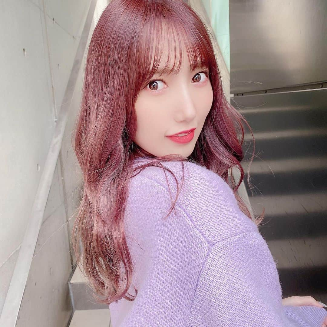 田中菜津美さんのインスタグラム写真 - (田中菜津美Instagram)「pink💕 . #hairstyle #haircolor #pinkhair #hairarrange #ootd #fila #ヘアカラー  #메이크업샷　#셀카　#후쿠오카 #일상　#오오티디　#데일리룩」12月14日 18時46分 - natsumitanaka_0810