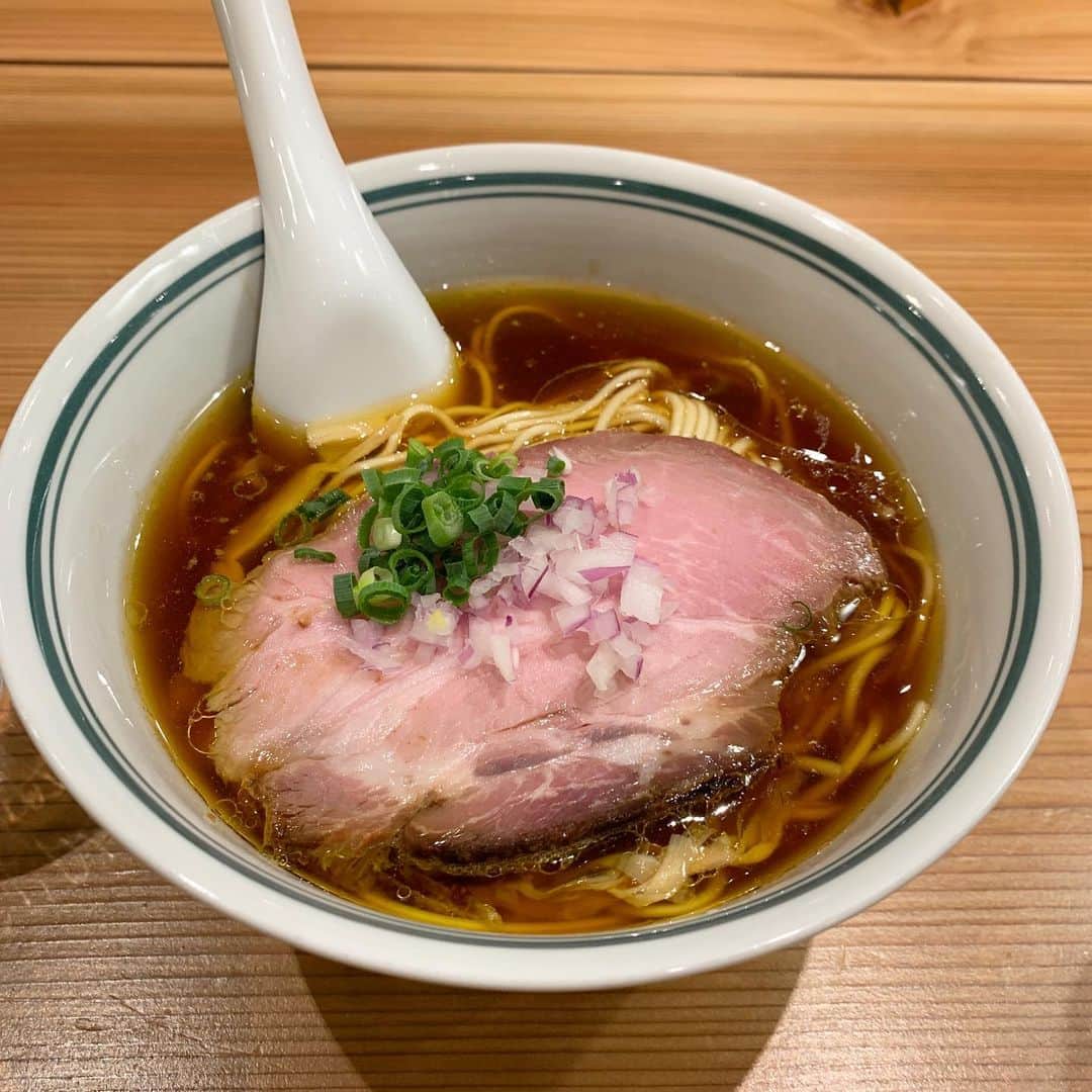 渡邊忍さんのインスタグラム写真 - (渡邊忍Instagram)「うままま〜🤪🍜💫 #麺尊ragerenegades」12月14日 19時23分 - watanabeshinobu