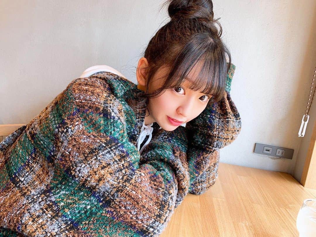 のインスタグラム：「﻿ ﻿ ﻿ ﻿ #彼氏目線 ? #ランチ #Lunch ﻿ #京都 #豆 #カフェ #cafe﻿ ﻿ #チェック #アウター ﻿ #myoutfit #fashion #instafashion﻿ #instagood #dailygood #code﻿ #韓国ファッション #冬コーデ #アウターコーデ﻿」