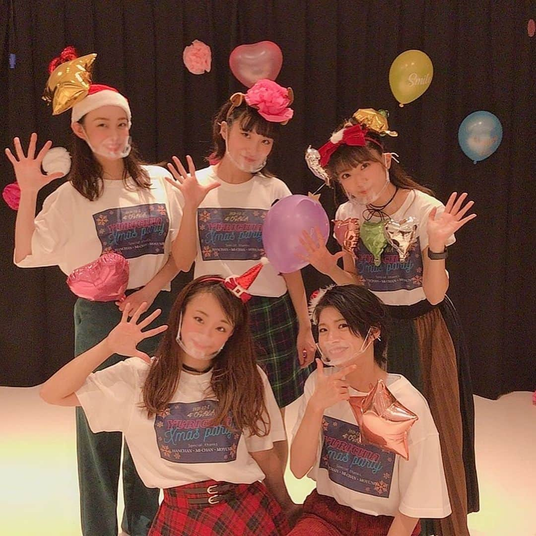 内藤もゆのさんのインスタグラム写真 - (内藤もゆのInstagram)「__﻿ ﻿ #1212ゆりちあXmasparty2020﻿ #いやぁエモかったよなぁ﻿ #なんなら初めてあの歌披露したわなぁ﻿ #アイドル復活なんて夢みたいだったわぁ﻿ #ゆもちーずって名前可愛いよなぁ﻿ #美味しそうだし﻿ #アイドル講座やもゆのクイズも楽しかったなぁ﻿ #追いチェキ購入してくれた方ありがとう﻿ #アーカイブが残ってるから見たい方見れるよぉ﻿ #詳しくは私わからないのでゆりちあTwitterにとんでくれ ！！！！﻿ ﻿ ﻿ ﻿ #おまけ #念願の透明マスク装着できて嬉しかった」12月14日 21時08分 - moyuno54naito