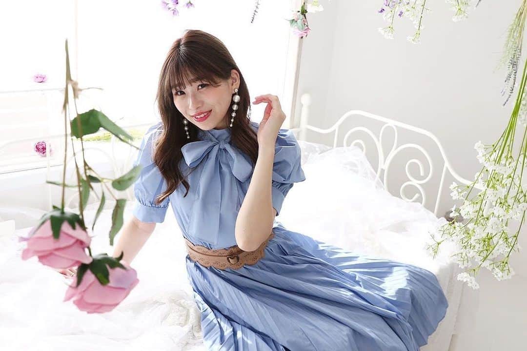 竹本ちえのインスタグラム：「. #goodmorning 💐💗 ・ ・ ・ ・ ・ #photo #portraitphotography #portrait ⠀ #pleasefollowme #pleaselike⠀ #japan #tokyo #japanesegirl #me ⠀ #makeup #hairstyle ⠀ #instagood #instafashion #instalike ⠀ #📸 #supergt #gridgirl ⠀ #スーパーgt #レースクイーン ⠀ #ヘアアレンジ #ロングヘア #前髪⠀ #ポートレート #撮影会 #一眼⠀ #東京 #今日の一枚」