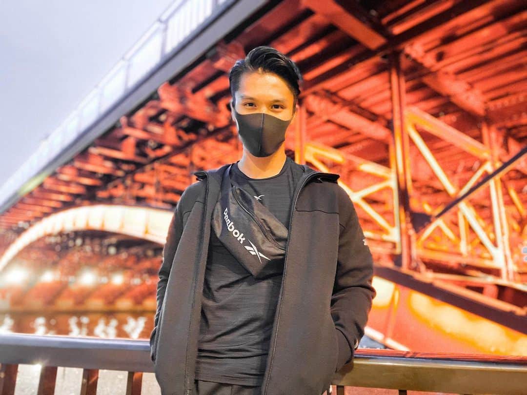 島村麗乃のインスタグラム：「﻿ ﻿ ﻿ ﻿ ﻿ 楽した後の後悔より﻿ キツいことに耐えた方が楽﻿ ﻿ ﻿ ﻿ ﻿ ﻿ ﻿ #筋トレ﻿ #パーソナルトレーナー﻿ #fitness﻿ #筋肉﻿ #フリーランス﻿ ﻿ ﻿ ﻿ ﻿」