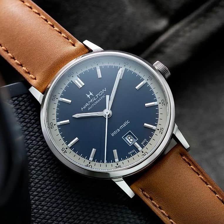 WATCHMANIAのインスタグラム：「Hamilton has introduced the new model named American Classic Intra-Matic Auto. Details and price info on the web-site. Link in bio.  Hamilton, American Classic Intra-Matic Auto isimli yeni modelini tanıttı. Detaylar ve fiyat bilgisi sitede. Link bioda.」