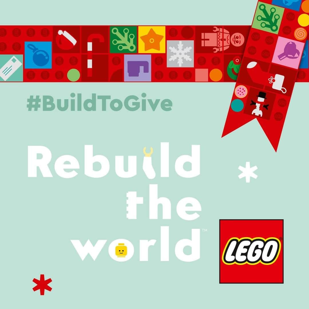LEGOさんのインスタグラム写真 - (LEGOInstagram)「What does your happy holiday pet look like? Build and share with #BuildToGive and we’ll donate a LEGO set to a child in need of play.」12月15日 0時00分 - lego