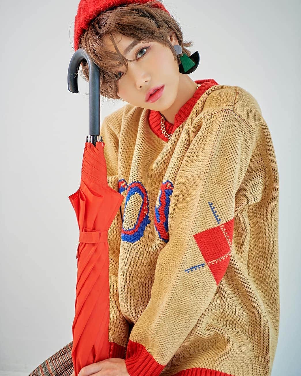 Han Ga Eunさんのインスタグラム写真 - (Han Ga EunInstagram)「L.O.V.E Photo @circusbear_z  . .  #christmas #model #koreanmodel」12月15日 0時09分 - gaeungbebe