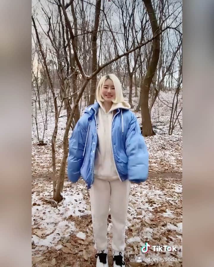 のインスタグラム：「소보로들 잘자~소랑해💙good night!! ☃️❄️☃️❄️」