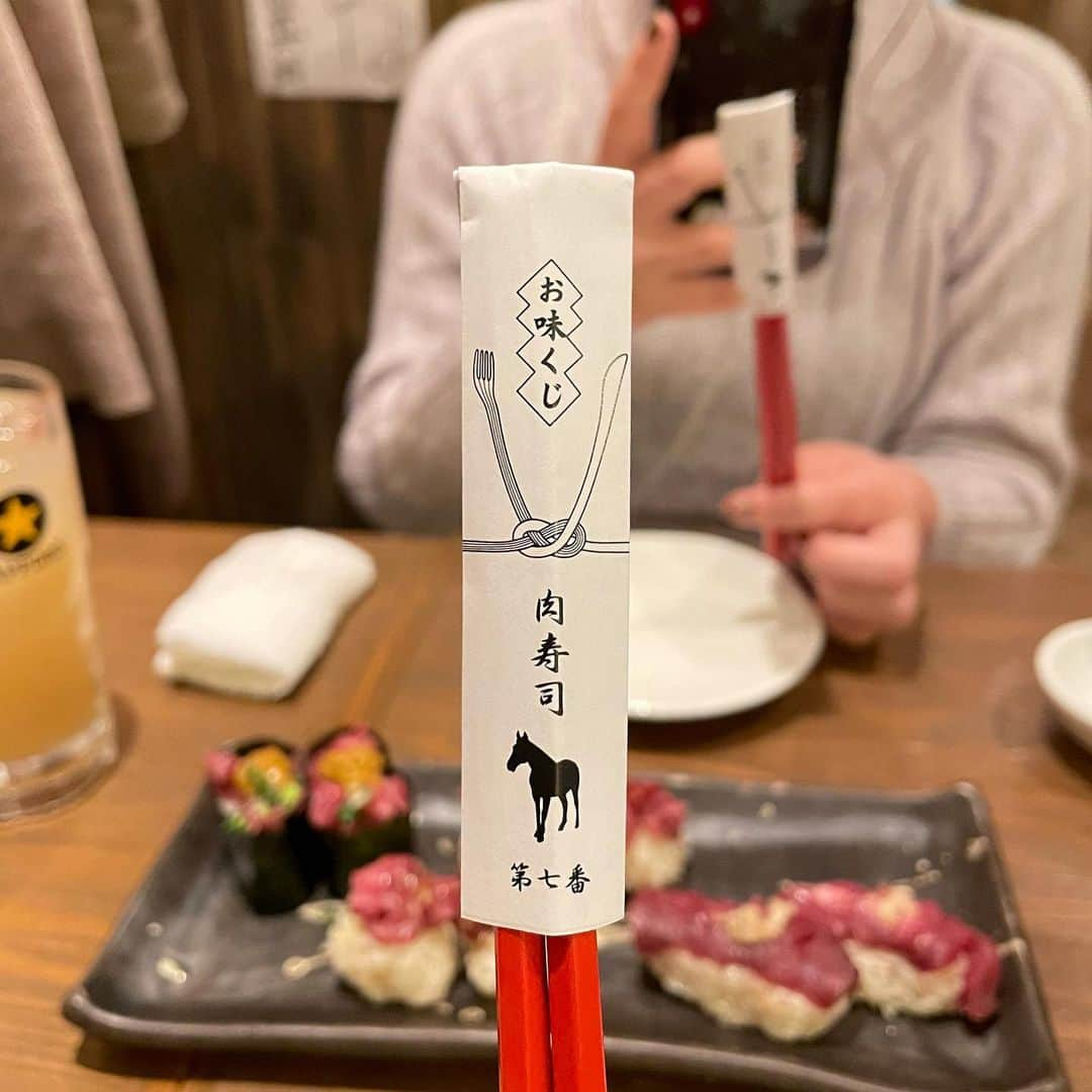 瀬駒妃さんのインスタグラム写真 - (瀬駒妃Instagram)「ㅤㅤㅤㅤㅤㅤ ㅤㅤㅤㅤㅤㅤㅤ 夢の#肉寿司食べ放題 🤍🤍🤍 既にユッケが恋しい … 🥺 ㅤㅤㅤㅤㅤㅤㅤㅤㅤㅤㅤㅤㅤ #肉寿司 #学芸大学グルメ」12月15日 0時48分 - co35ma