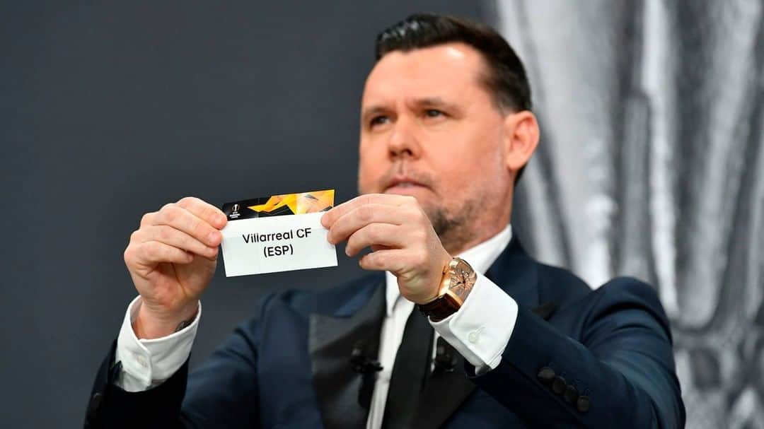 ビジャレアルCFのインスタグラム：「Un viejo conocido para los dieciseisavos de final...  . ¡El Submarino jugará ante el @fcredbullsalzburg por tercera vez @europaleague 🏆! . Antes, los amarillos se midieron al conjunto austríaco en la 09-10 (fase de grupos) y en la 14-15 (dieciseisavos). . #Villarreal #futbol #football #soccer #europaleague #uel」