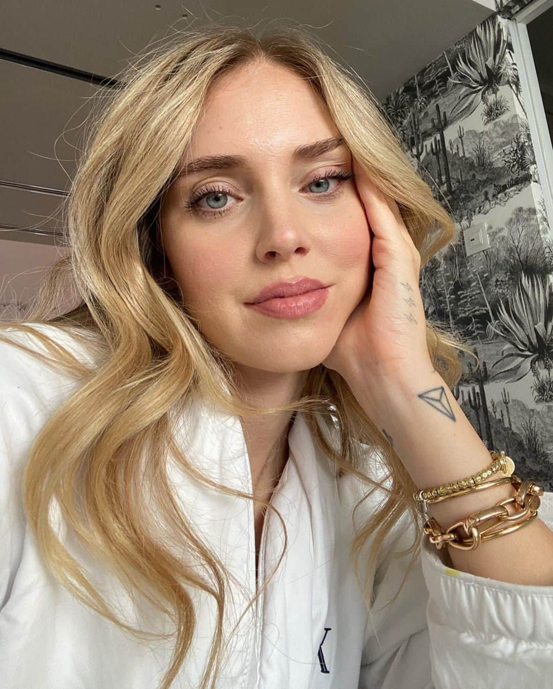 キアラ・フェラーニさんのインスタグラム写真 - (キアラ・フェラーニInstagram)「Selfies of the week 💖」12月15日 1時11分 - chiaraferragni