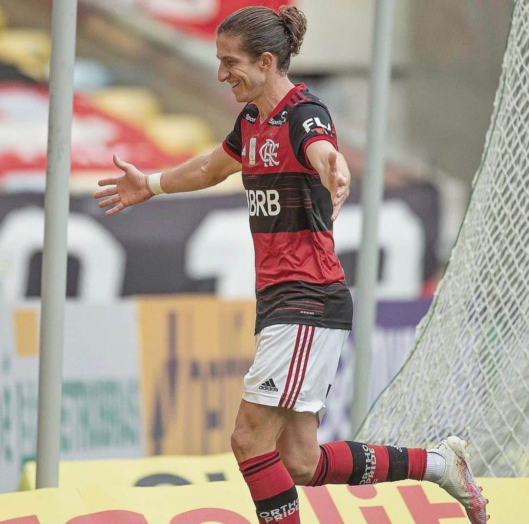 フィリペ・ルイスさんのインスタグラム写真 - (フィリペ・ルイスInstagram)「❤️🖤 @flamengo ❤️🖤」12月15日 1時45分 - filipeluis