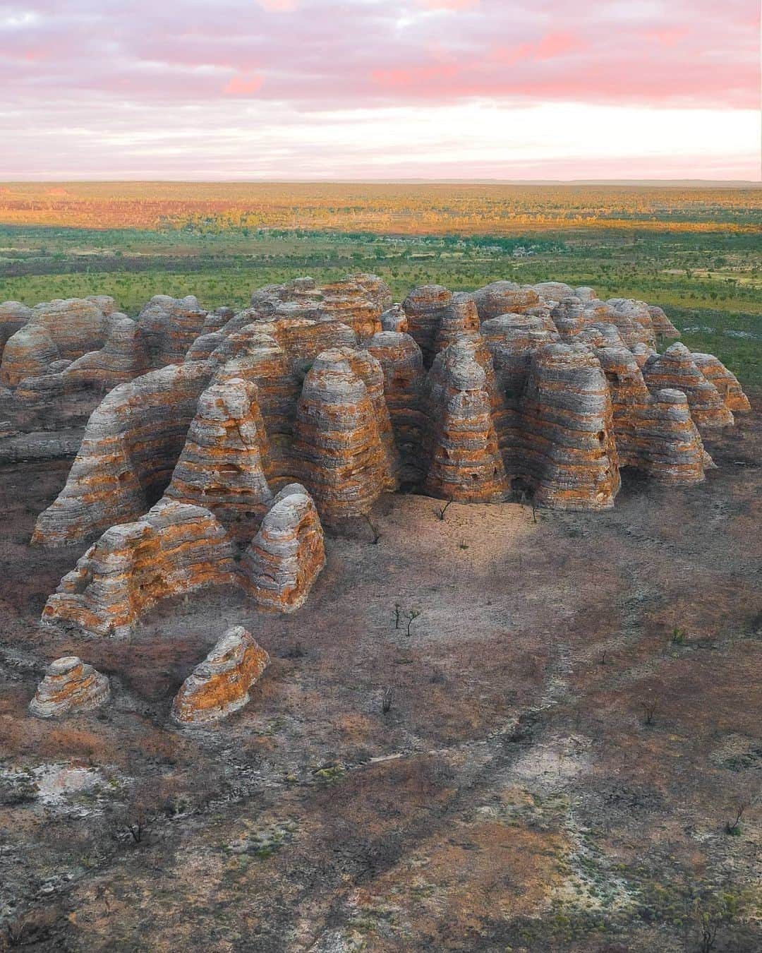 Australiaさんのインスタグラム写真 - (AustraliaInstagram)「As @sailor.jay put it, “The raw beauty of #Purnululu is pretty hard to beat” and we couldn’t agree more 😍 The 350 million-year old beehive-striped #BungleBungleRange sits in @westernaustralia's #PurnululuNationalPark. One of the best ways to experience this natural wonder in @australiasnorthwest is by helicopter with @aviairwa, @kimberleyairtours, or @kingfishertours. Then go off-road on an overnight adventure to #BungleBungleSavannahLodge, stay in luxury at @elquestro homestead, or sleep under the stars at #Bellburn campground. #seeaustralia #thisisWA #thekimberleyaustralia #holidayherethisyear」12月15日 4時00分 - australia