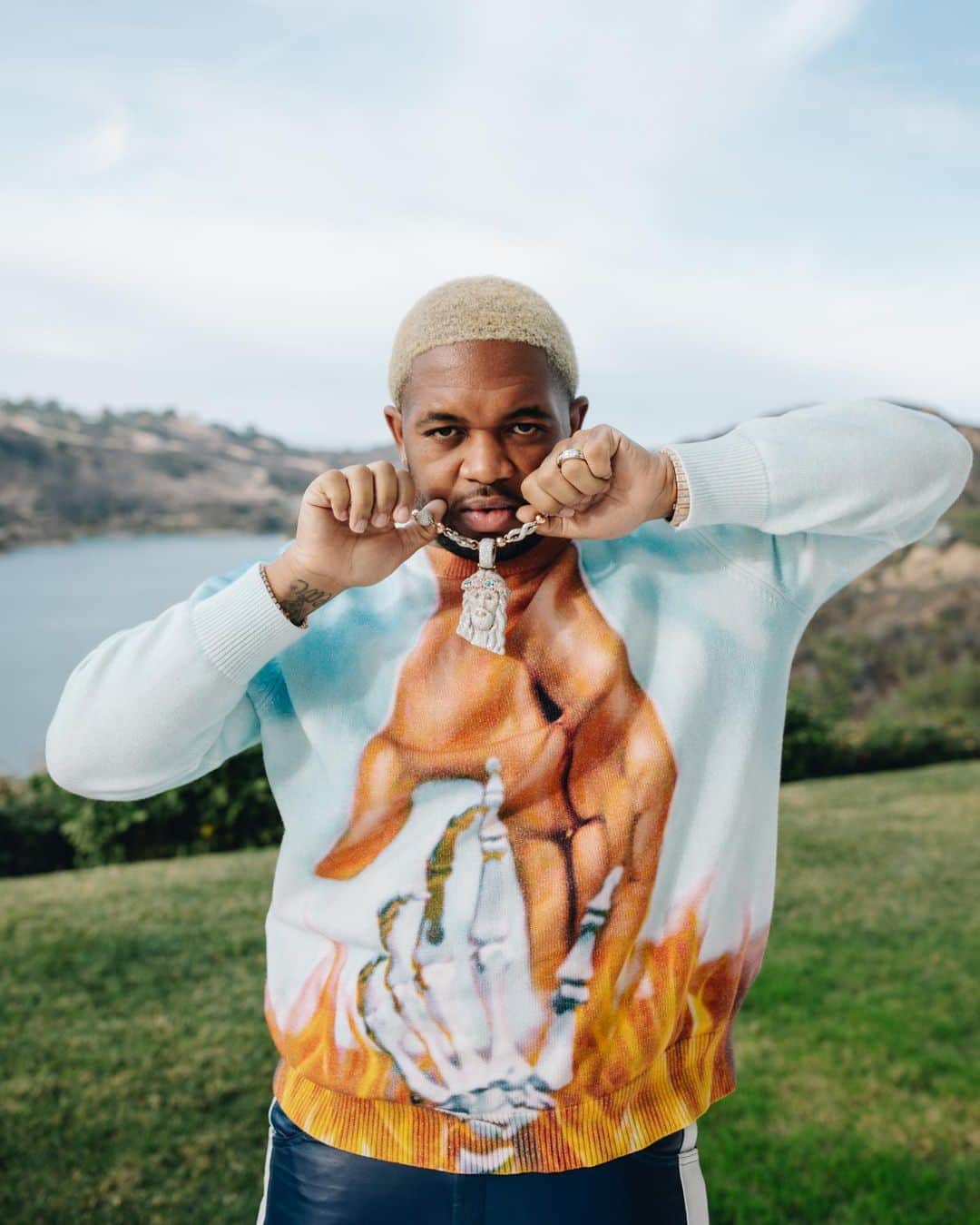 DJ.マスタードのインスタグラム：「Foreal bout dis Drip ... it’s monday get up and do something !」