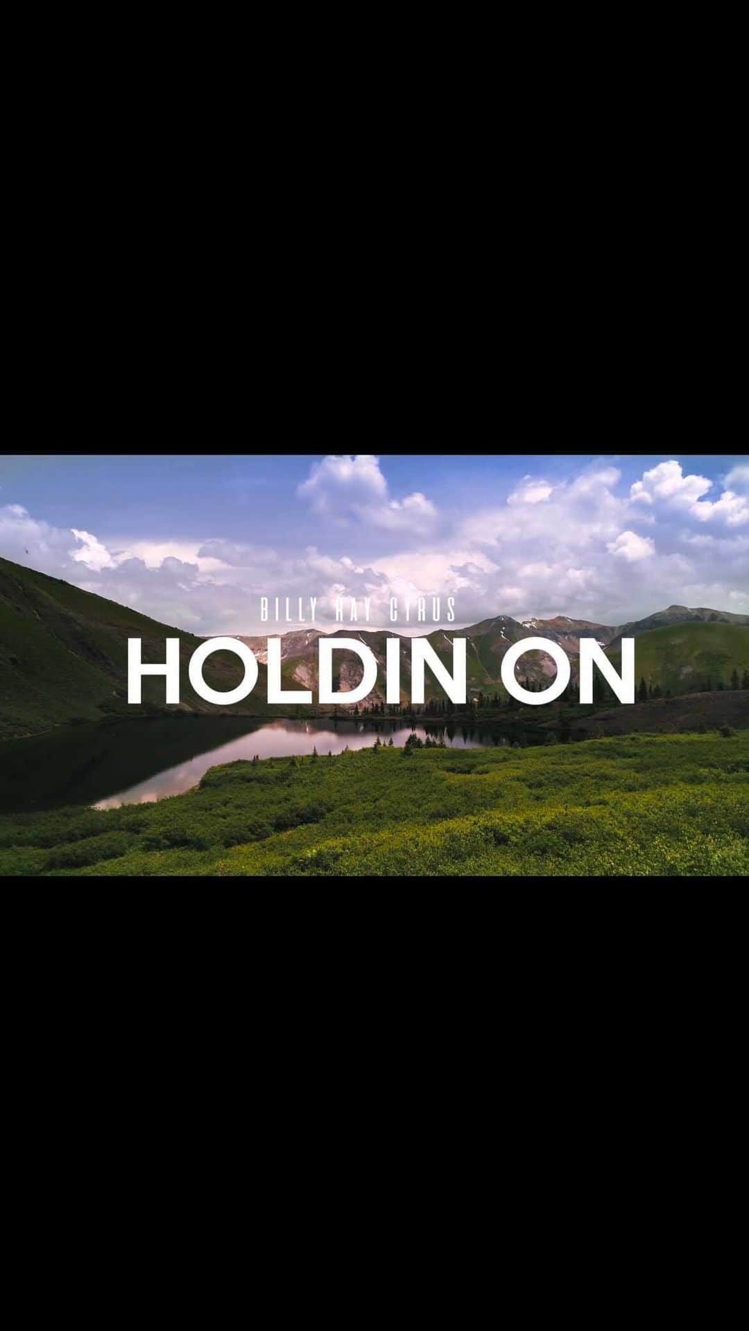 ビリー・レイ・サイラスのインスタグラム：「My New Lyric video for #HoldinOn! "Someday comes and someday goes, like dreams that slip away, well something in the love we share, somehow never fades" 🎶」