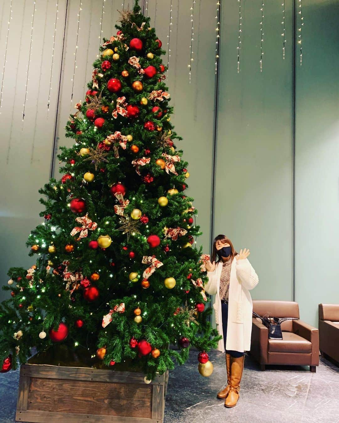 北斗晶さんのインスタグラム写真 - (北斗晶Instagram)「毎年、色んなホテルに飾られるクリスマスツリーが好きなんだけど🎄  今年は、あまり見れなかったな〜。  #クリスマスツリー  #ホテル」12月15日 16時47分 - hokutoakira_official