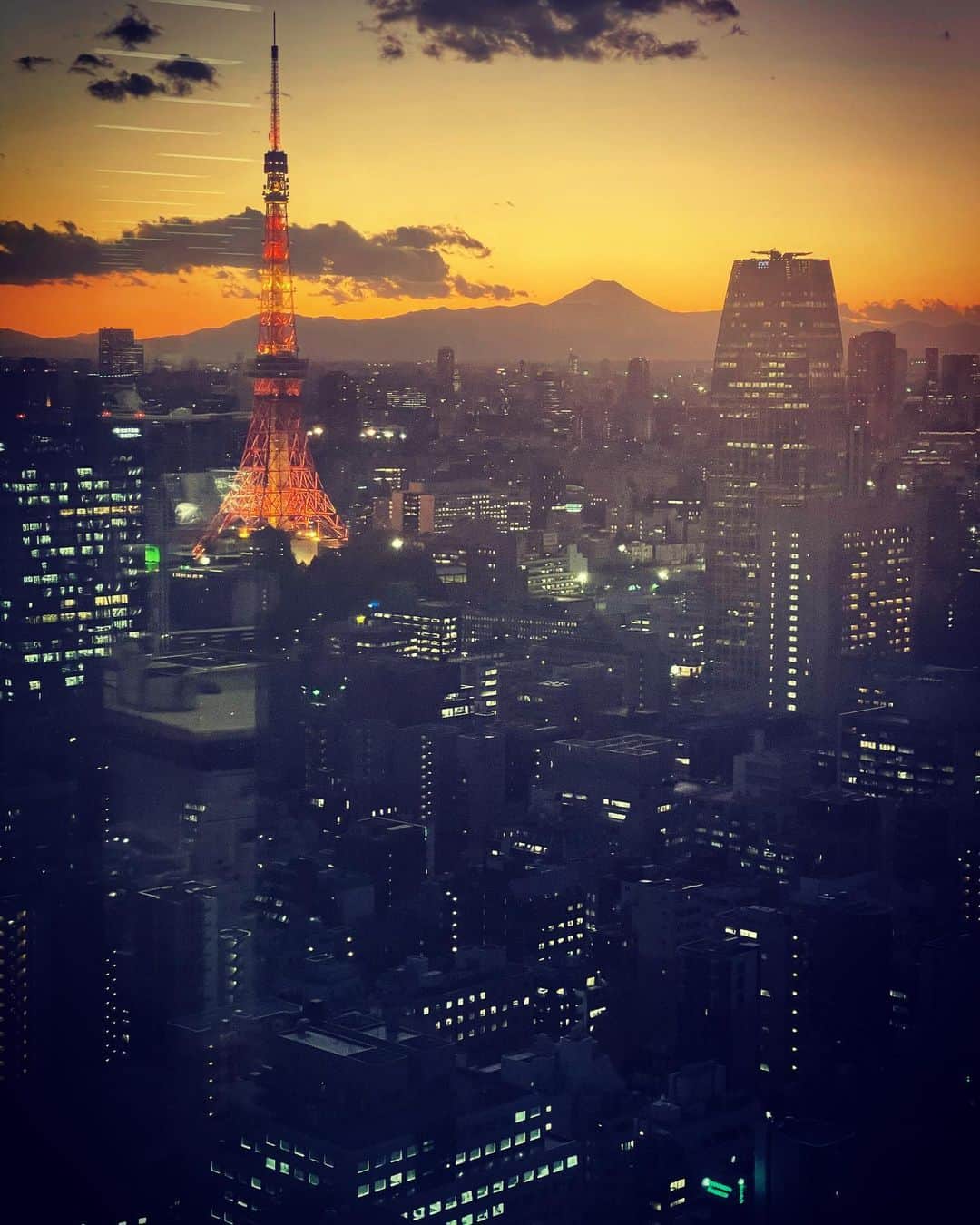 佐藤東弥のインスタグラム：「その5分後」