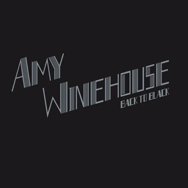 坪田塁さんのインスタグラム写真 - (坪田塁Instagram)「﻿ Amy Winehouse﻿ Monkey Man﻿ Back To Black﻿ #nowplaying🎧﻿」12月15日 9時00分 - rui_tsubota