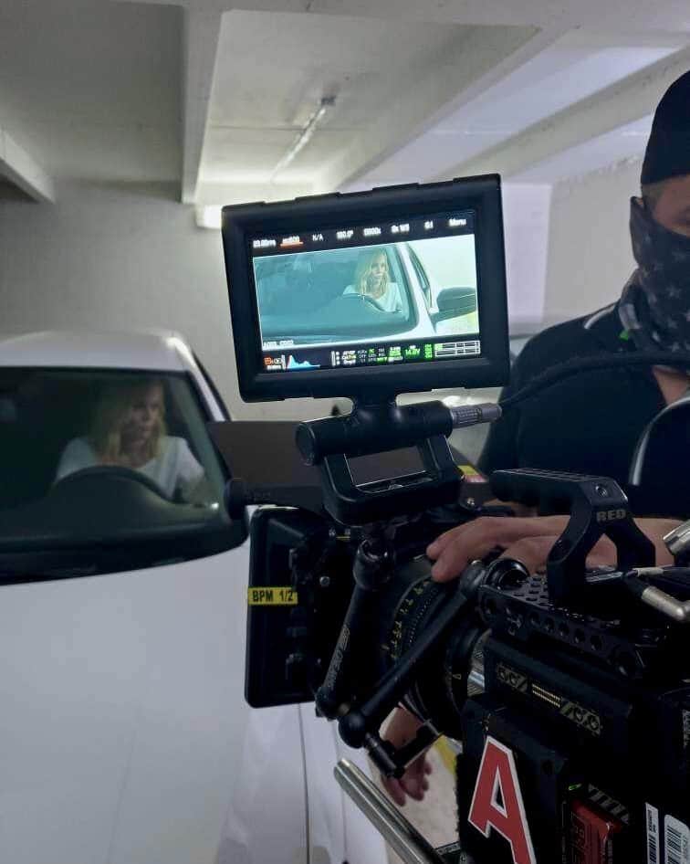 ヘレナ・マットソンのインスタグラム：「Filming 🎬 #PaperEmpire #Miami #comingsoon」