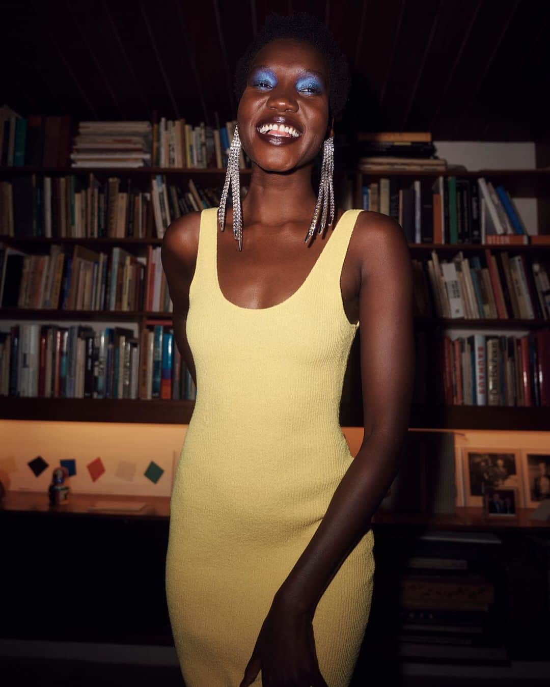 ベック&ブリッジのインスタグラム：「Meet the bowie, your new summer knit. Available online + in stores, find it in mustard and rust #becandbridge」