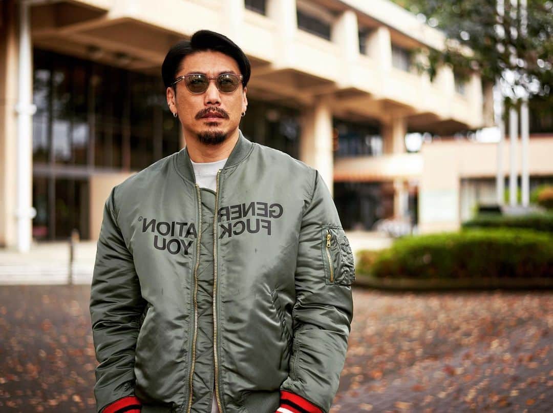 金子賢さんのインスタグラム写真 金子賢instagram 初めてma 1着たのが確か15歳くらい おばあちゃんにおねだりして軍の古着を買ってもらうがクラブに遊び行った時暑くて脱いだら盗まれた思い出が あれから30年今でも巡り巡って同じ形を愛してる 12月15日 12時14