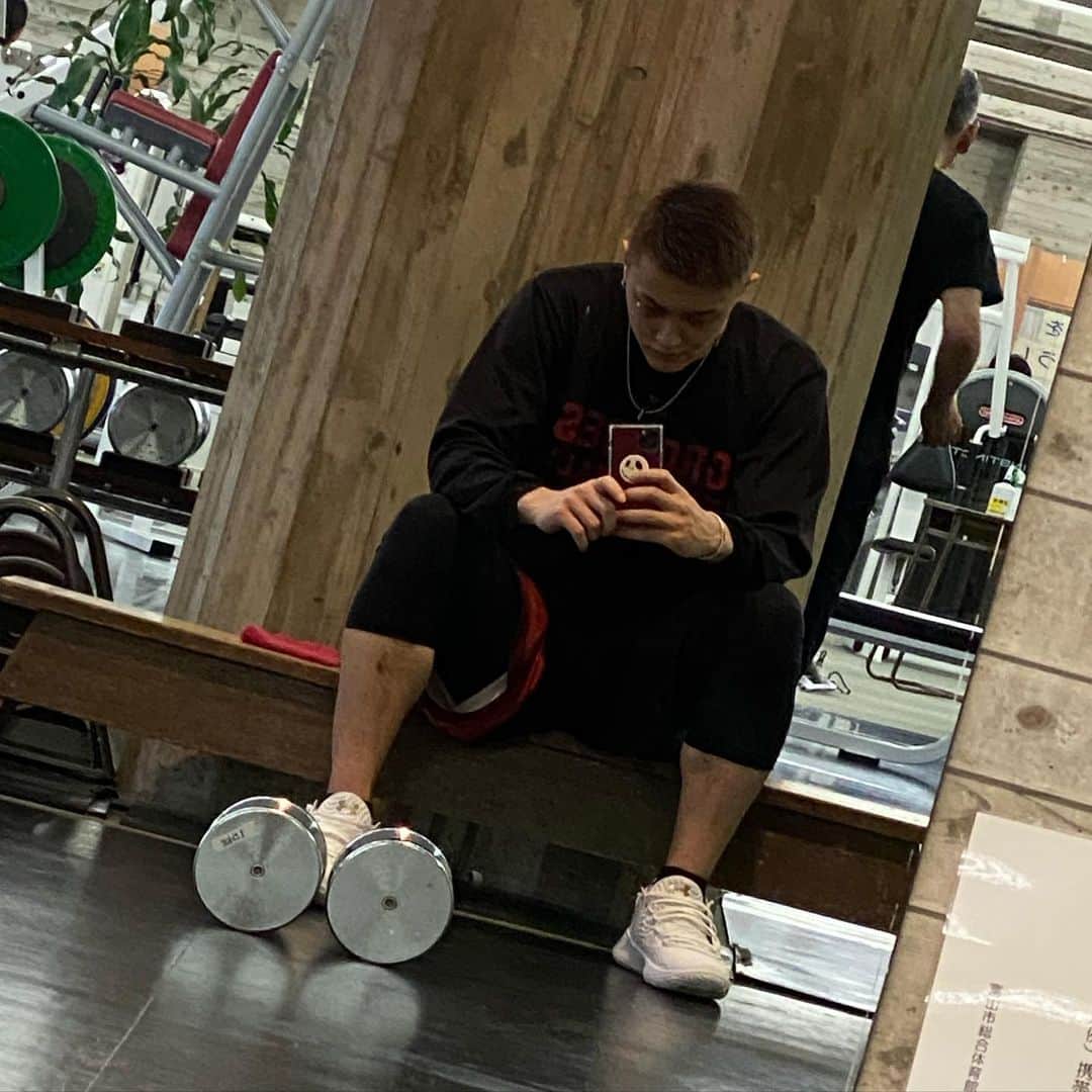 宇都直輝のインスタグラム：「🏋️🏋️🏋️」