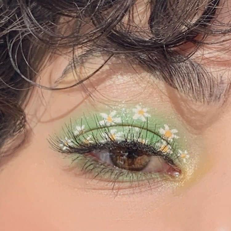 Asuka Fujimoriのインスタグラム：「今日だけクラス告知投稿で失礼します📱🎀 12/15 Today's Class ⭐︎完全予約制⭐︎ 19:00-20:20@NOA池袋 新しいのやるよ🌹🆕💕 今週は金土日クラスお休みです🦦」