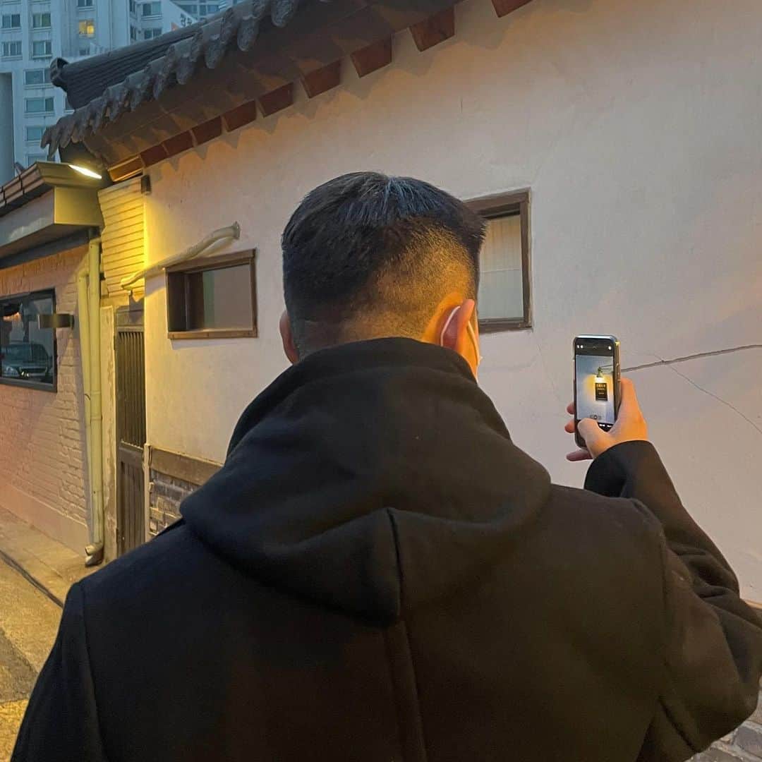 ビボム のインスタグラム：「군인머리」