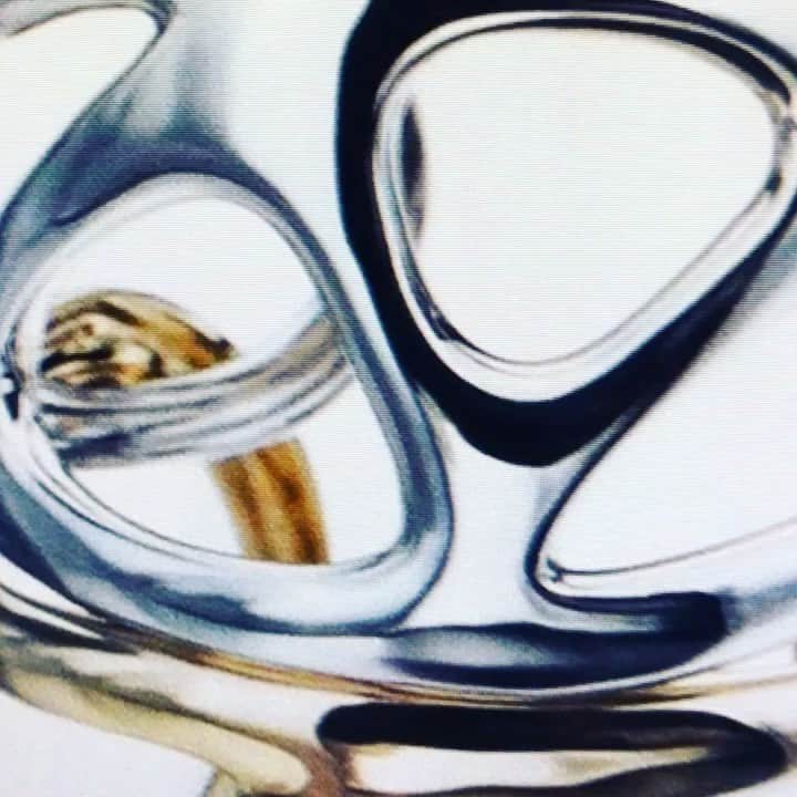 ホアキンベラオのインスタグラム：「Brazaletes de oro amarillo y oro blanco y plata」