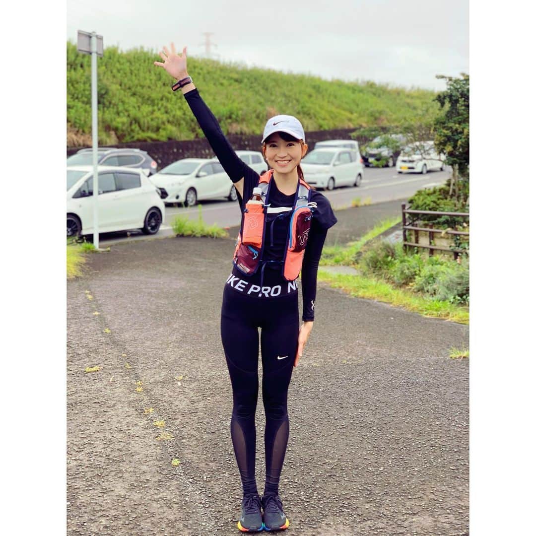 長谷川朋加のインスタグラム：「♡ ✎५⋆*{ 寒さが和らいだ1日 } ୨୧ -------------------------------- ୨୧  今日もお疲れ様でした☺︎ 春にかけて この時の体型に戻すのである(ง'̀-'́)ง 厳寒期は緩やかな増量にとどめるのが 今シーズンの目標！笑  中々思うような運動は出来ないけれど やれることをやれる範囲で 最大限楽しみながらやりましょ(*´꒳`*)  やまない雨も明けない夜も ゴールのないマラソンもない☺︎ 今はエイドがたくさんあるマラソン大会に 出場している気分なのです＊ 立ち止まりながらマイペースにね( ˘ ³˘)♥︎  走るのは一人でも走ったことを 共有出来る場所(SNS)がある私たちは とびきり幸せ者だよね( ˘ ³˘)♥︎  ୨୧ -------------------------------- ୨୧ #やりたい事は全部やる #全力前向き前のめり #走るの大好き」