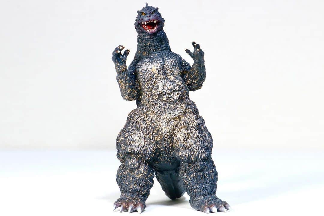 ぎわちん。さんのインスタグラム写真 - (ぎわちん。Instagram)「Godzilla vs King Ghidorah 30th Anniversary🎊 「お前だけには絶対に負けない！」 #ゴジラ #ゴジラ1991 #キングギドラ #ギドゴジ #godzilla #kingghidorah  #godzillavakingghidorah  #特撮 #怪獣 #Monster #かっこいい #映画 #ぎわちん」1月13日 12時27分 - giwa_chin
