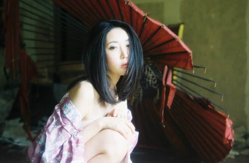 七菜乃さんのインスタグラム写真 - (七菜乃Instagram)「#photo  #photo_japan  #portrait  #portraitphotography #撮影 #摄影 #nude #ヌード撮影会 #廃墟 #japan  #japanesegirl  #japaneseculture   photo @kiyoshi2009」1月13日 12時40分 - nananano.nano