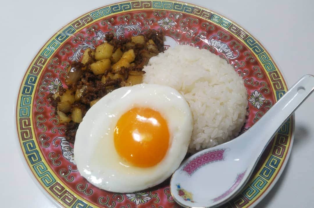 伊藤修子さんのインスタグラム写真 - (伊藤修子Instagram)「食べているときに麺が届きました。」1月13日 12時49分 - itoshuko