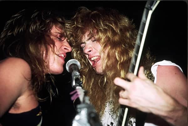 Megadethのインスタグラム：「Fun Fact: Back in 2013, Dave Mustaine was asked by 103.5 The Fox on how he became the singer of Megadeth, to which he replied: "Well, my pal here, Dave [Ellefson], and I were auditioning guys and we kind of ran out of patience. The last guy that auditioned as a vocalist came—and we were homeless at the time—and the guy rolled up with a 12-pack of beer, and we thought, 'Great!' Then we got a closer look at him and he had eyeliner on. And we figured, 'As soon as the last beer was down, he was out of the band.' It was New Year's Eve one night, and David just goes, 'Man, why don't you sing?' and I was like, 'Why don't you?' So I ended up doing it, and it stuck. 🤘   Photo: Rich Likong/Artist Publications」