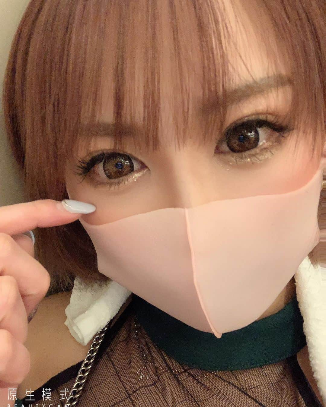 かおかおさんのインスタグラム写真 - (かおかおInstagram)「朝イチからジム行ってぐったり🥺 昨日暇だったのに、大好きな人しか居なくて 秒で酔いまちた😂😂😂  #バルセロナグループ #キャバ嬢 #キャバクラ #北海道 #札幌 #すすきの #美女 #美人 #美容 #ラウンジ #ガールズバー #飲み屋 #水商売 #呑み #キャバ #かわいい女の子 #さっぽろ #ニュークラ嬢 #ポケパラ #ナイツ #ニュークラ #すすきのグルメ #札幌観光 #likeforlike #follow4follow #ドレス #シャンパン #キレイ #ニュークラブ #PJ」1月13日 13時10分 - kaokao___0611