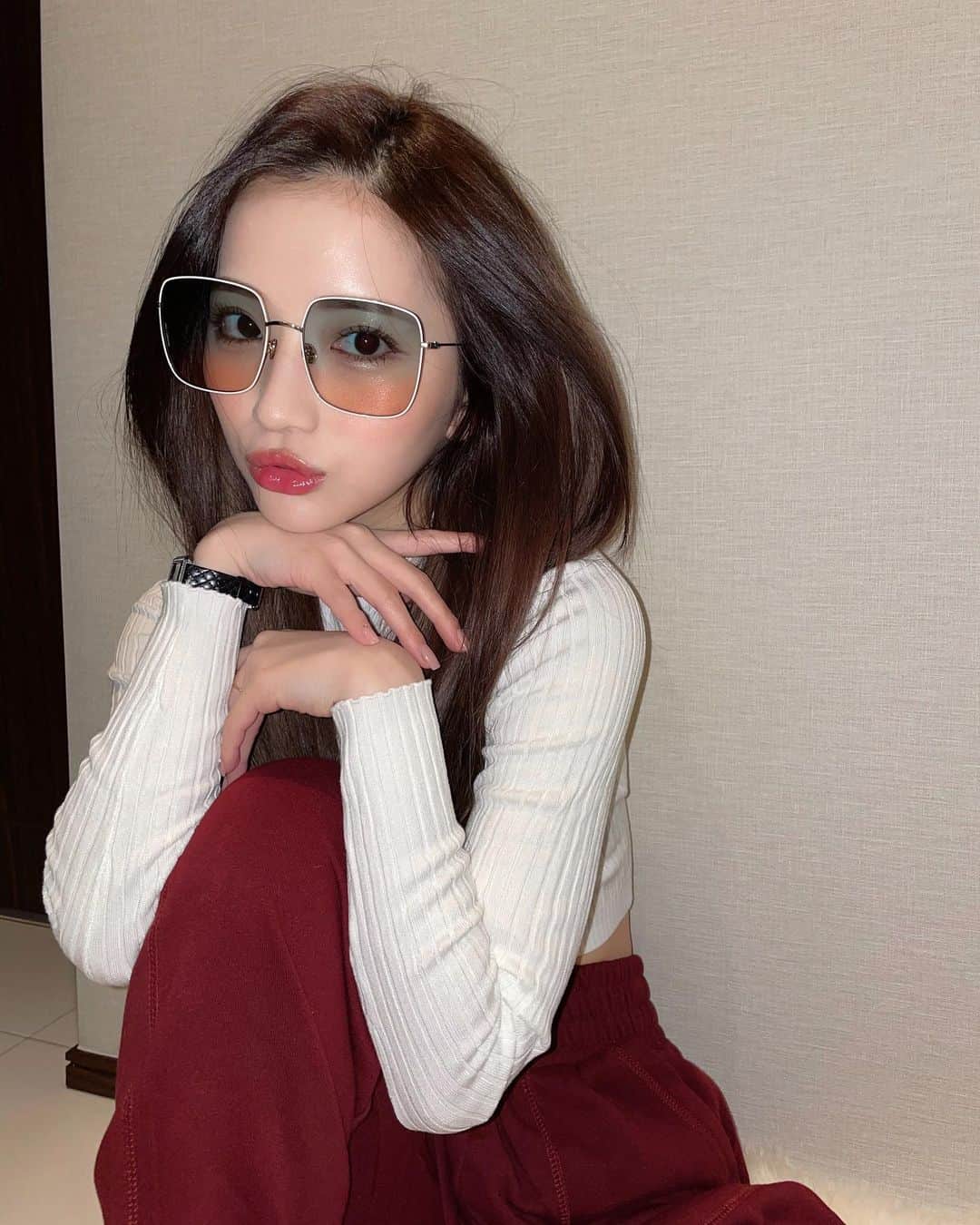 南りほのインスタグラム：「😎🤟🏻😘」