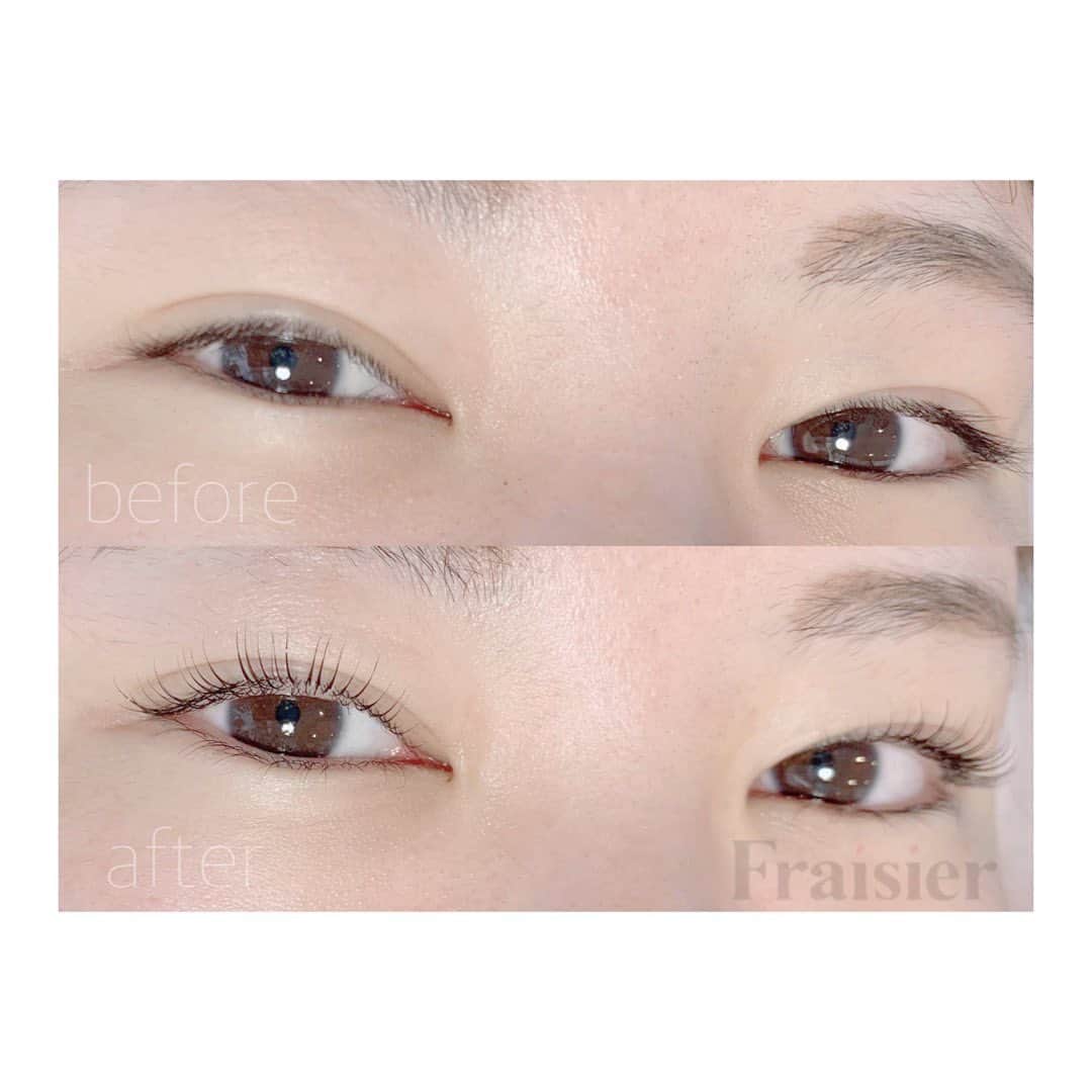 フレジエさんのインスタグラム写真 - (フレジエInstagram)「マスク映え間違いなし✨  パルフェカールで 自まつ毛にカールをつけてパッチリと👀💕  くるっと上がったまつ毛が可愛いです❤︎ マスクメイクも自然と楽しくなりますよ！  まつ毛の長さや瞼の重みによりお仕上がりは個人差がございます！ 一人一人のお目元しっかり見させていただいて 最適なメニュー、デザインをご提案させていただきます🙇‍♀️  担当 Reine 鷹野 '' @ma_aron '' -------------------------------- #eyelash #eyebrow #ikebukuro #cute #アイブロウスタイリング #眉スタイリング #アイブロウリスト #一重マツエク #まつエク #まつげエクステ #マツエクサロン #マツエクデザイン #ナチュラルメイク #かわいい #カラーマツエク #ブラウンエクステ #アップワードラッシュ  #フラットラッシュ #パリジェンヌラッシュリフト #池袋まつげパーマ #池袋マツエク #池袋眉サロン #まつ毛パーマ #まつげパーマ #マスクメイク #ワックス脱毛」1月13日 14時13分 - __belle.journee__