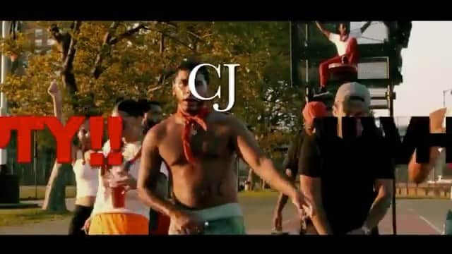 のインスタグラム：「【CJ】 ヒット曲『Whoopty』がUS, UK,そしてヨーロッパのチャートに一気に躍り出た話題の新人ラッパー、CJ🔥彼の功績をまとめた動画をご紹介🔥」