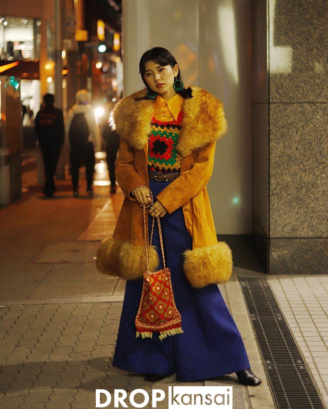 Droptokyoさんのインスタグラム写真 - (DroptokyoInstagram)「KANSAI STREET STYLES @drop_kansai  #streetstyle#droptokyo#kansai#osaka#japan#streetscene#streetfashion#streetwear#streetculture#fashion#関西#大阪#ストリートファッション#fashion#コーディネート#tokyofashion#japanfashion Photography: @yuri_horie_」1月13日 15時09分 - drop_tokyo