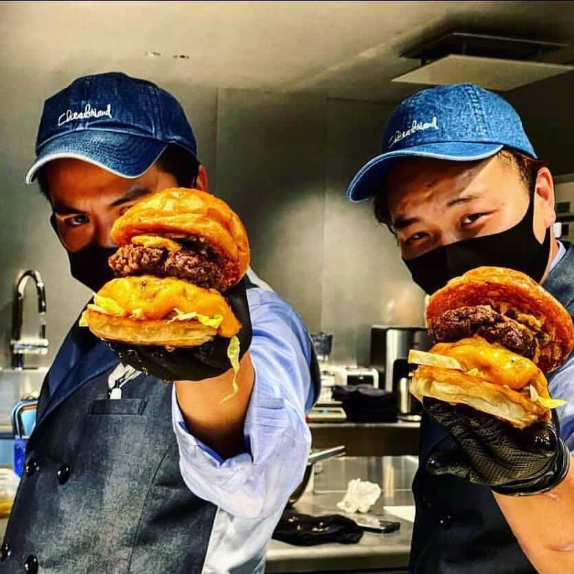 HAMADAHISATOさんのインスタグラム写真 - (HAMADAHISATOInstagram)「NEW RELEASING OUR NEW BURGER JOINT @wagyumafiaburger ONE OF MAJOR ATTRACTION OF BRAND NEW @wagyumafiadistrict WE SERVE ONE AND ONLY BIGWAG AND ALONG WITH OUR AWARD WINNING WAGYU CUTLET SANDWICH. THIS BURGER SHOP IS FOR ALL PUBLIC ACCESS. AND AS I PROMISED WE HAVE LAUNCHED CROWD FUNDING CAMPAIGN (IN JAPANESE) FOR THOSE OF WHOM WANT TO BECOME OUR MEMBERS. FOR OVERSEA CUSTOMERS, PLS EMAIL TO PR@WAGYUMAFIA.COM FOR MEMBERSHIP WE ARE LIMITED OFFERING FOR 300 NEW MEMBERS.  . #wagyumafia #newconcept #finally #yes!!!」1月13日 15時14分 - wagyumafia