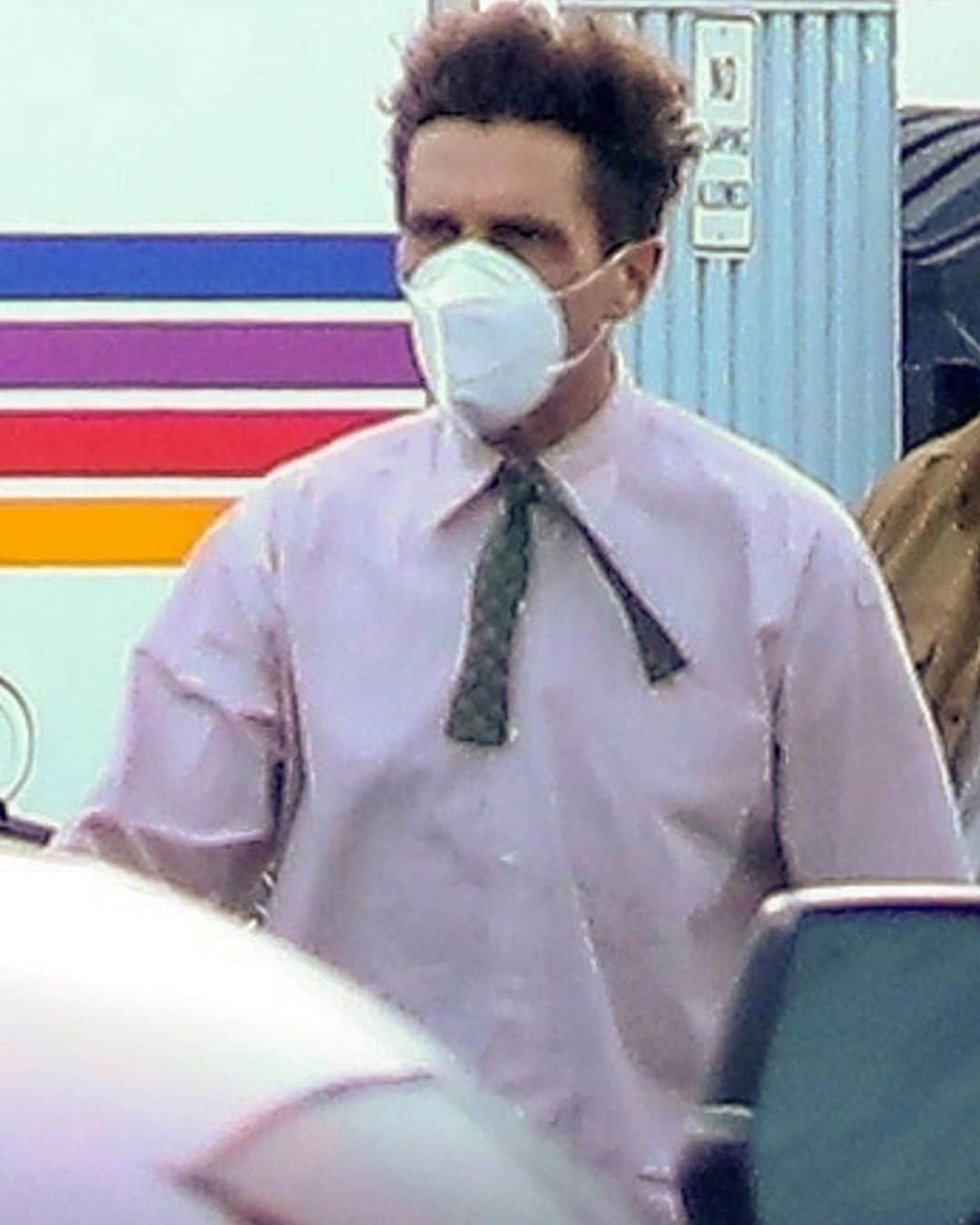 Just Jaredさんのインスタグラム写真 - (Just JaredInstagram)「Christian Bale is spotted wearing boxer shorts while on set of his upcoming movie with costar @zoesaldana.  #ChristianBale #ZoeSaldana Photos: backgrid」1月13日 15時36分 - justjared